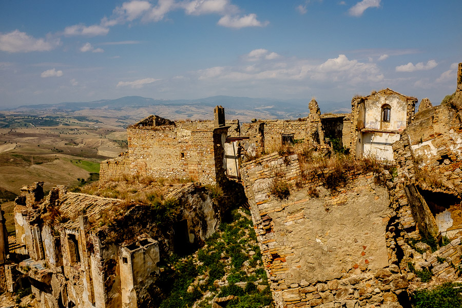 basilicata-in-moto-on-the-road-037