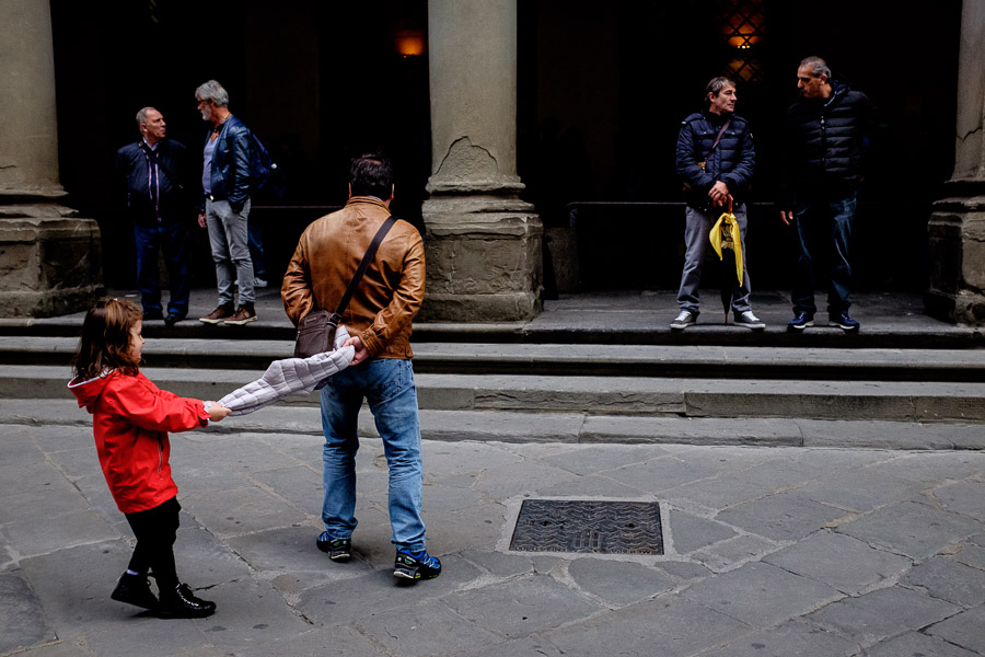 street photography fuji x100t in Italy 14
